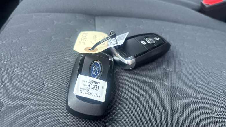 Ford Transit Custom E-320 L1 Rwd 100kW 65kWh H1 Van Limited Auto